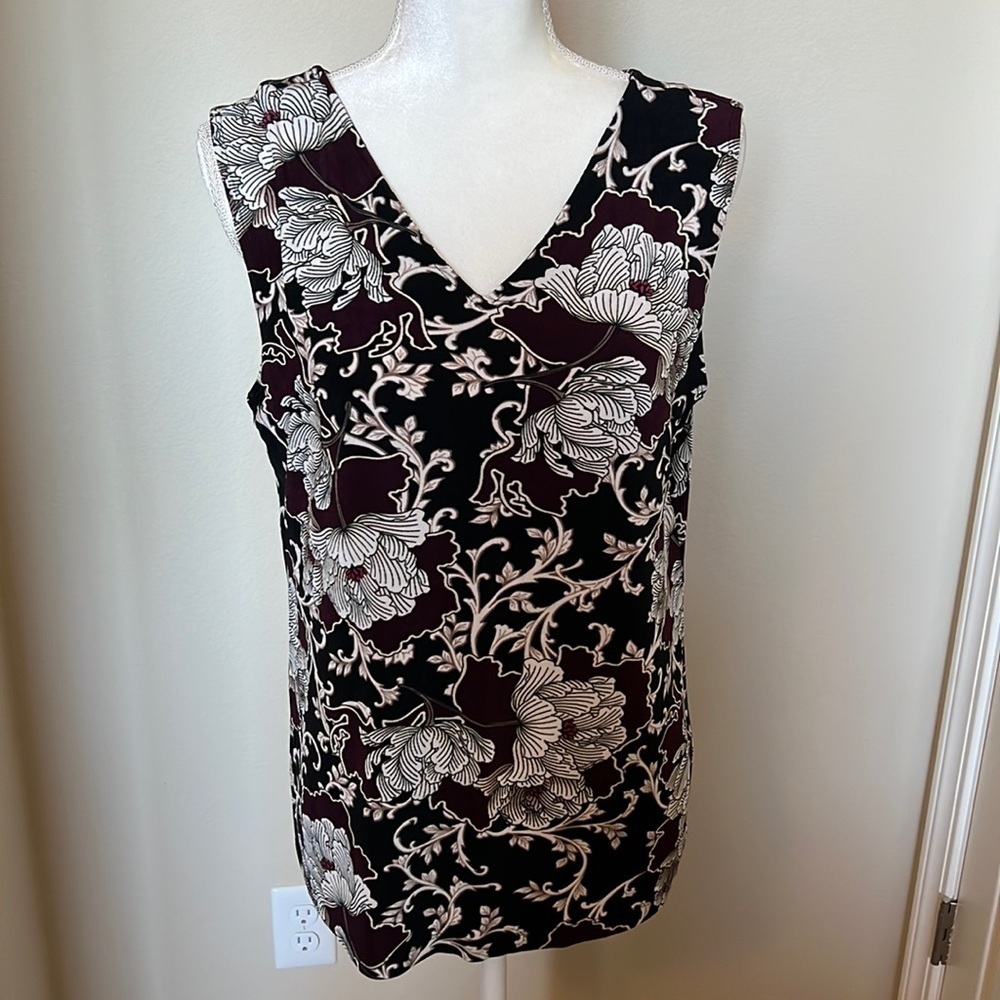 Chico’s Sleeveless Blouse #199